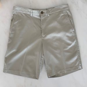 Tommy Bahama silk/cotton flat front shorts, herringbone khaki, size 32